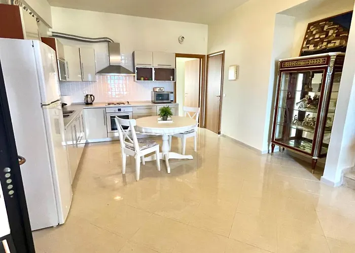 Seaside Retreat * Кассандра